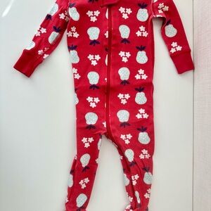 Hanna Andersson Organic Cotton Red Pear Floral Zip Footed Pajamas